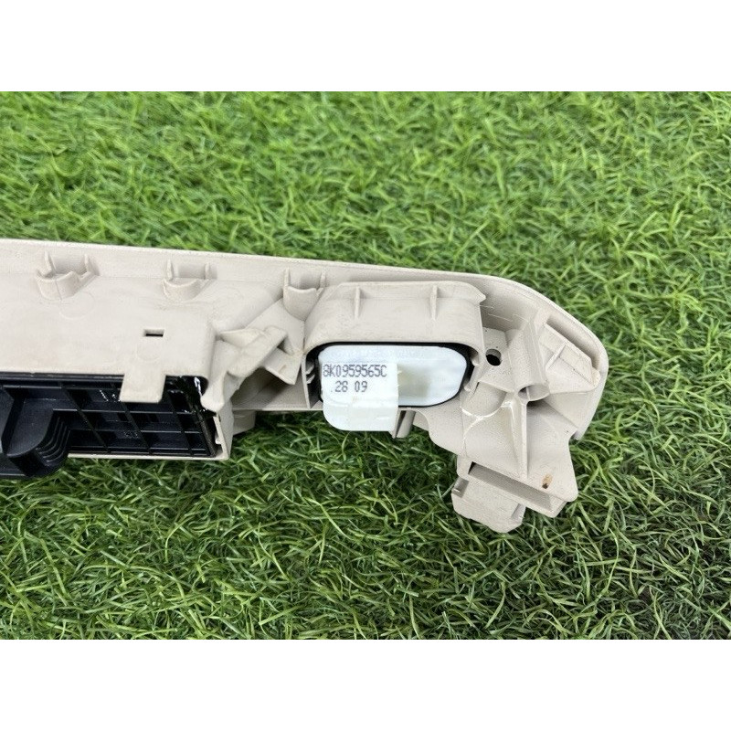 Блок кнопок склопідйомників (електрика / кнопки) AUDI Q5 8R 2010 3.2 CALB 8R1867171A12T