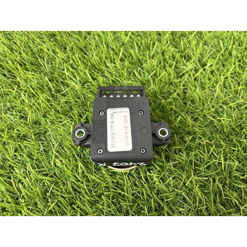 Кнопка регулировки сиденья (электрика / кнопки) AUDI Q5 8R 2010 3.2 CALB 8E0959777BK38