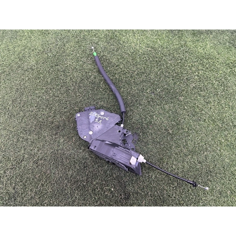 Замок дверей (кузов и элементы) LAND ROVER RANGE ROVER Sport L494 2014 5.0 LR053707