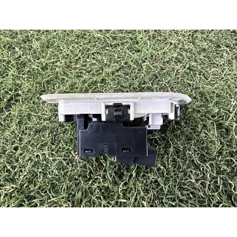 Кнопка стеклоподъемника (электрика / кнопки) Volvo XC90 T6 2016 2.0 31376458