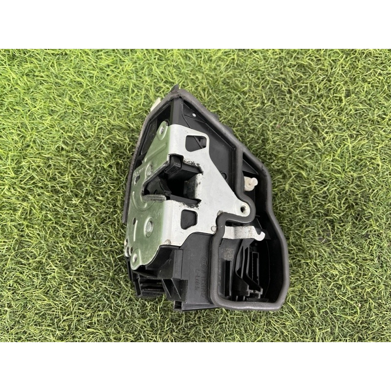 Замок двери (кузов и элементы) BMW X1 E84 2014 2.0 51217229461
