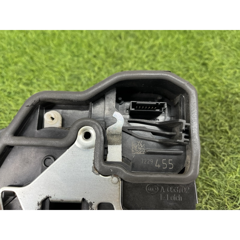 Замок двери (кузов и элементы) BMW X1 E84 2014 2.0 51217229461