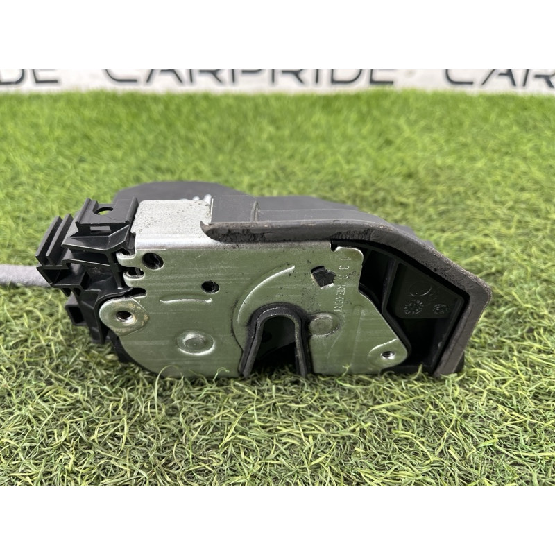 Замок двери (кузов и элементы) BMW X1 E84 2014 2.0 51227229459