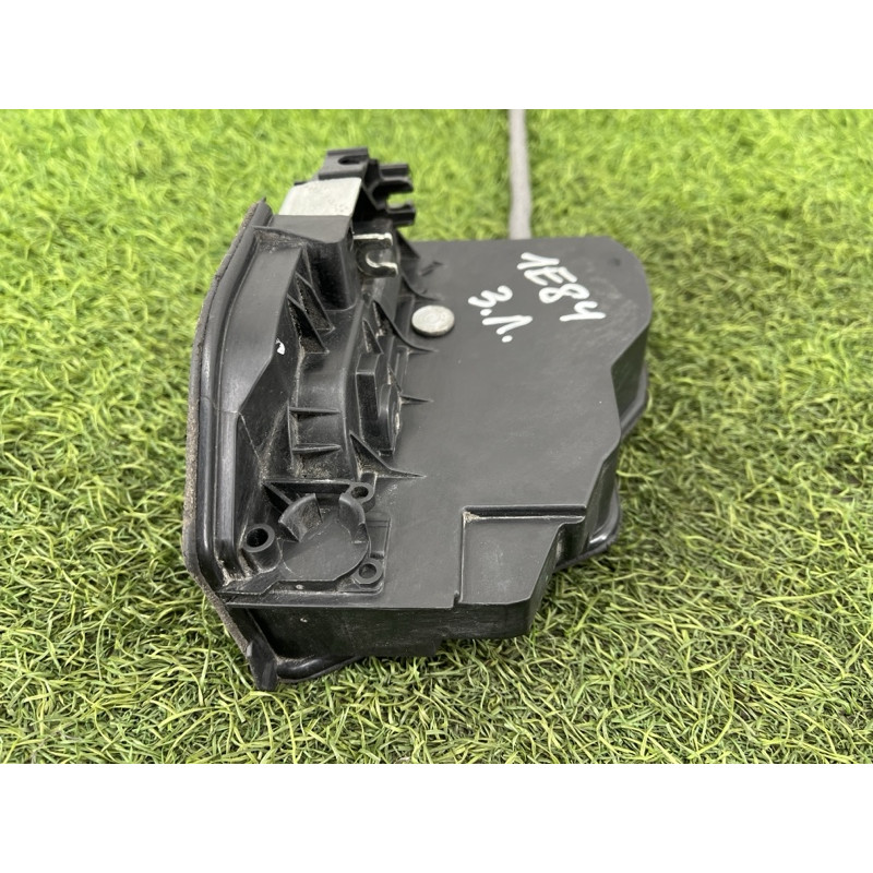 Замок двери (кузов и элементы) BMW X1 E84 2014 2.0 51227229459
