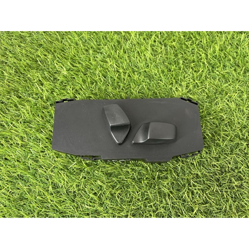 Блок регулировки сидения (закрытая категория) BMW X1 E84 2014 2.0 61319265262