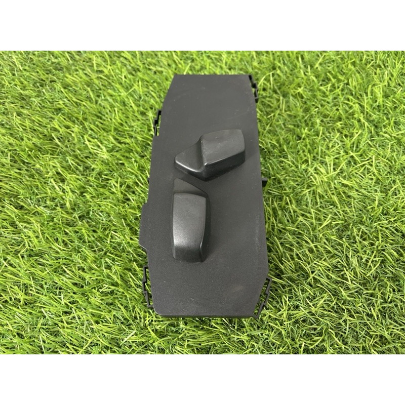 Блок регулировки сидения (закрытая категория) BMW X1 E84 2014 2.0 61319265262