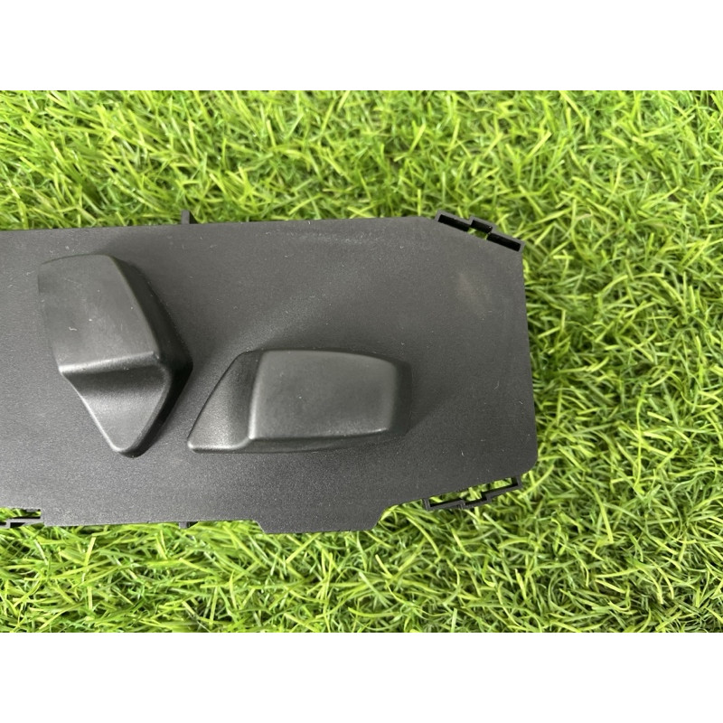 Блок регулировки сидения (закрытая категория) BMW X1 E84 2014 2.0 61319265262
