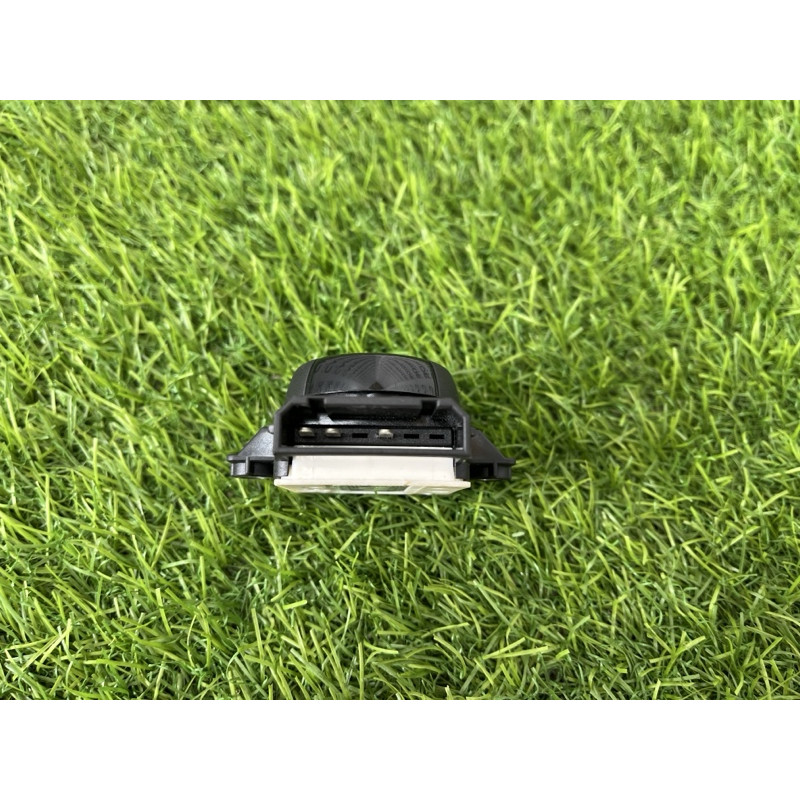 Кнопка регулировки сиденья (электрика / кнопки) Volkswagen Touareg NF 2012 3.0 Hybrid CGFA 7P6959777AQWA