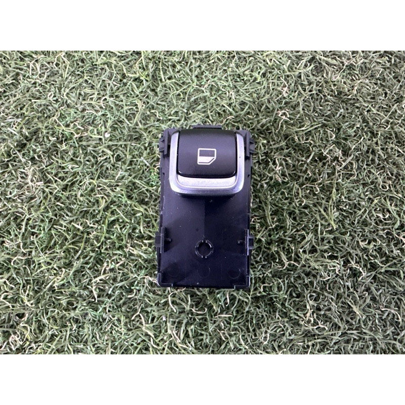 Кнопка стеклоподъемника (электрика / кнопки) KIA K5 DL3 2021 1.6 93581L2100