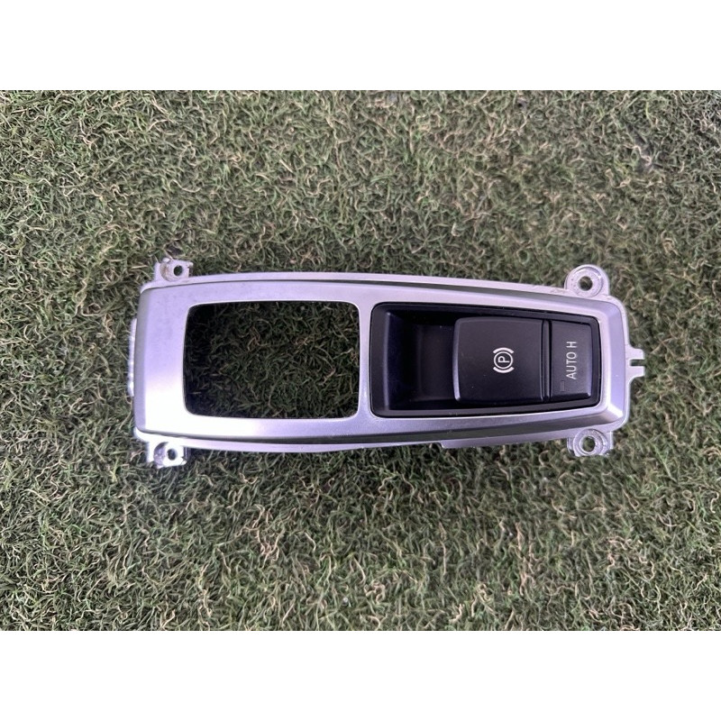 Кнопка стоянкового гальма (електрика / кнопки) BMW X5 E70 2012 4.4 61319148508