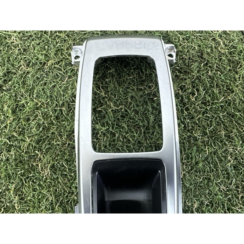 Кнопка стоянкового гальма (електрика / кнопки) BMW X5 E70 2012 4.4 61319148508