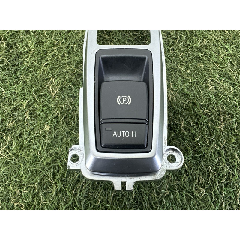 Кнопка стоянкового гальма (електрика / кнопки) BMW X5 E70 2012 4.4 61319148508