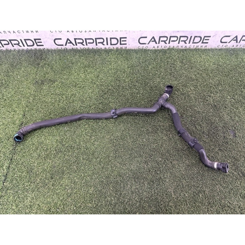 Патрубок (система охлаждения) LAND ROVER Range Rover Velar L560 2018 2.0 LR091857
