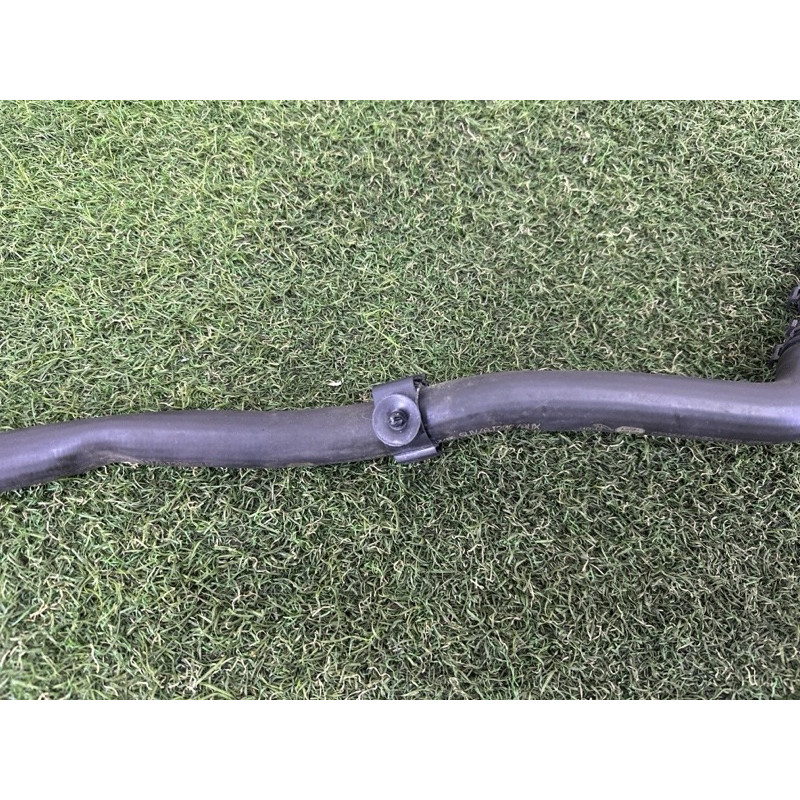 Патрубок (система охлаждения) LAND ROVER Range Rover Velar L560 2018 2.0 LR091857