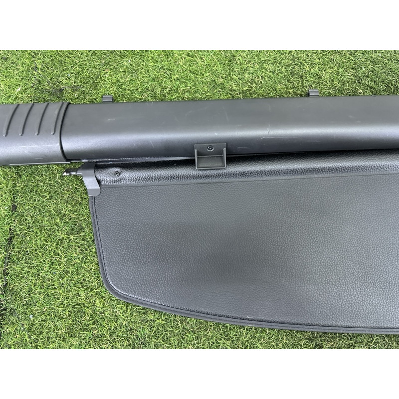 Шторка багажника (салон) Volkswagen Touareg NF 2012 3.0 7P686777345W