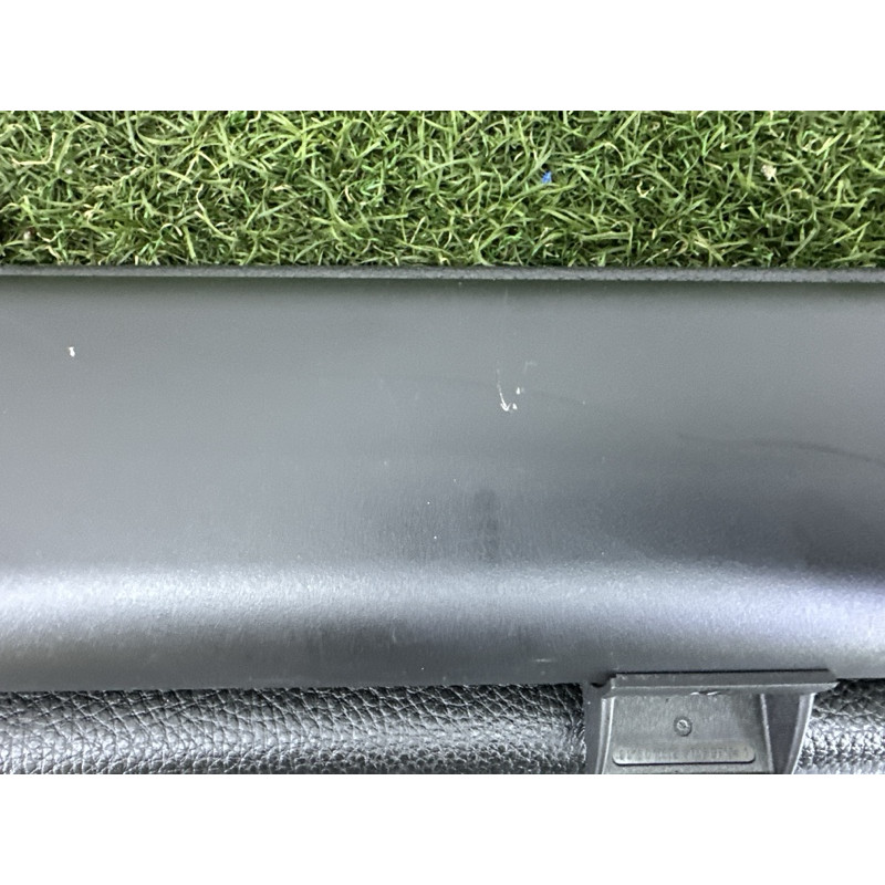 Шторка багажника (салон) Volkswagen Touareg NF 2012 3.0 7P686777345W