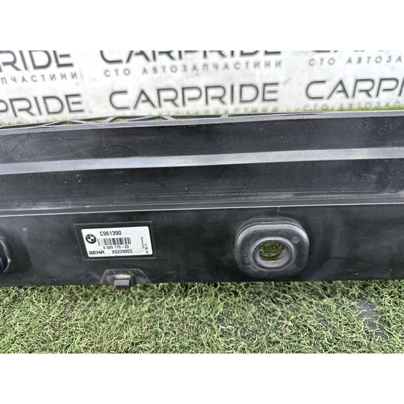 Кронштейн радіатора (кузов і елементи) BMW 5-series F10 2011 2.0 N47N 17117639071