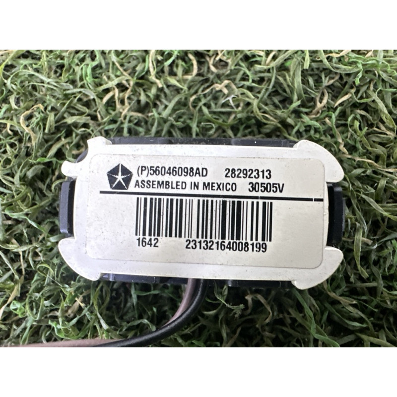 Кнопки керма (електрика / кнопки) Dodge Journey SXT 2013 3.6 56046098ad