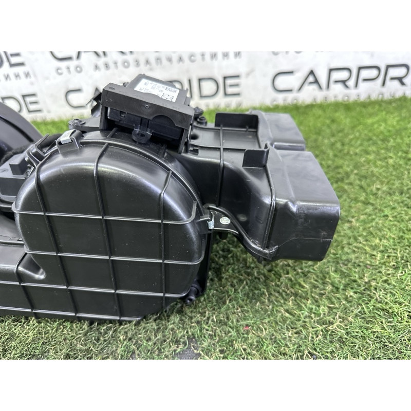 Корпус пічки (обігрів та кондиціювання) BMW X5 F15 2015 3.0 64119272626