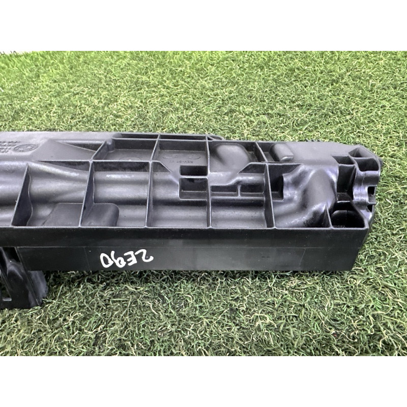 Кронштейн радіатора (кузов і елементи) BMW 3-series E90 2010 3.0 N54 17107524914