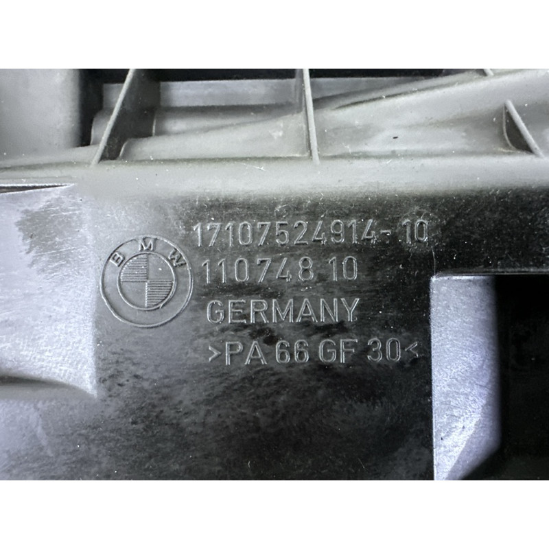 Кронштейн радіатора (кузов і елементи) BMW 3-series E90 2010 3.0 N54 17107524914