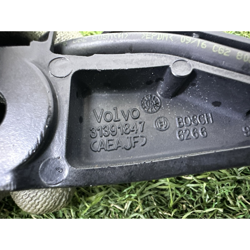 Поводок дворника (кузов и элементы) Volvo XC90 T6 2017 2.0 31349833