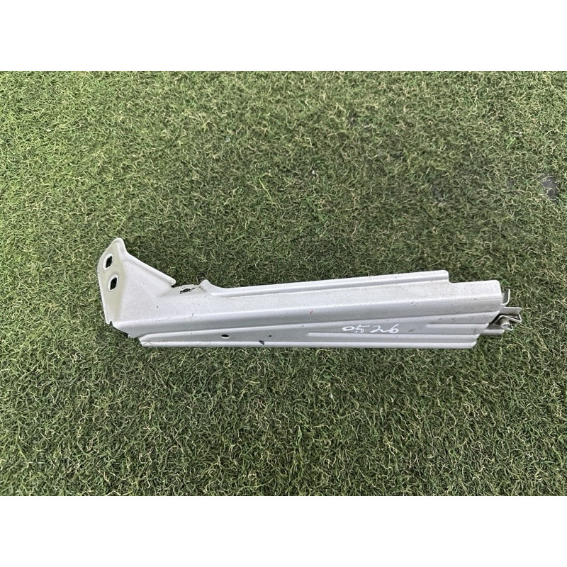 Кріплення крила (кузов і елементи) BMW X3 F25 2013 2.0 41357267325