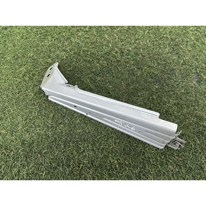 Кріплення крила (кузов і елементи) BMW X3 F25 2013 2.0 41357267325