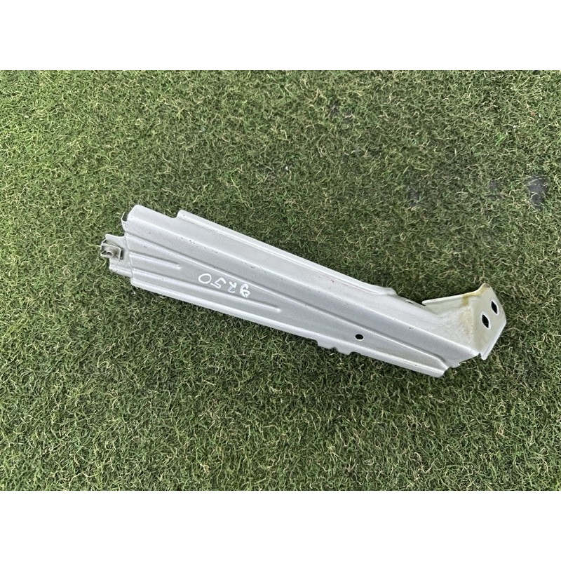 Кріплення крила (кузов і елементи) BMW X3 F25 2013 2.0 41357267326