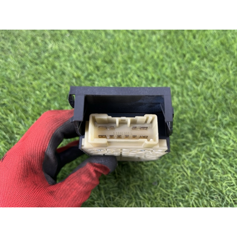 Блок регулировки сидения (закрытая категория) BMW X3 F25 2012 3.0 61319265262