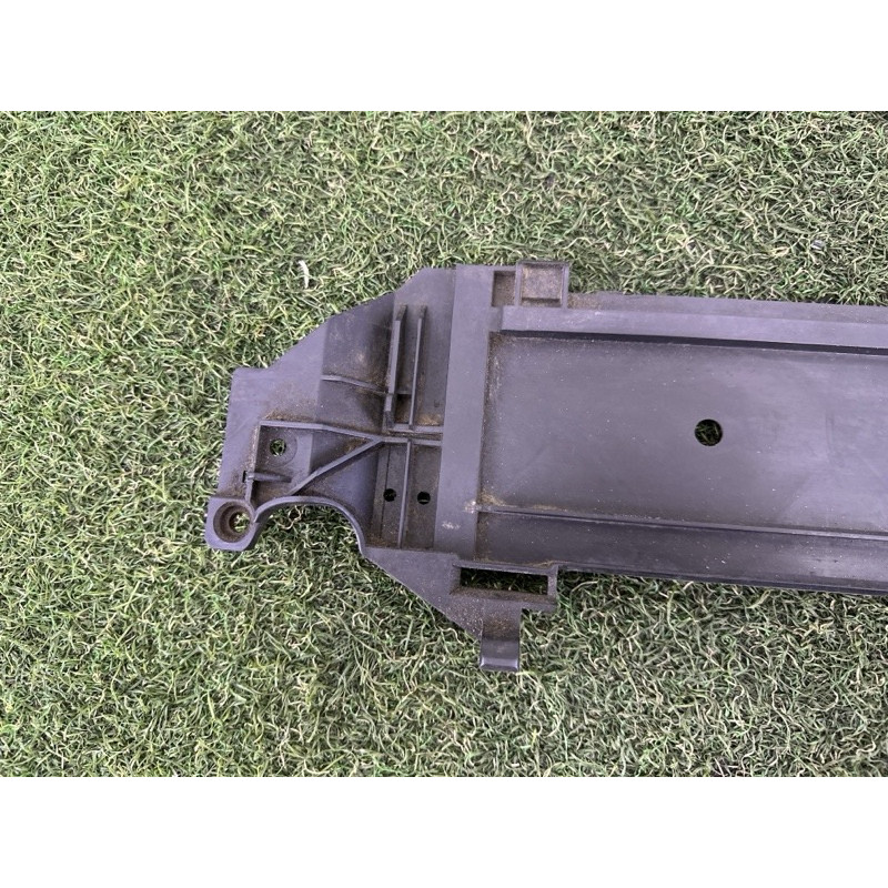 Кронштейн радиатора (кузов и элементы) BMW 5-series F10 2011 2.0 N47N 17517804619