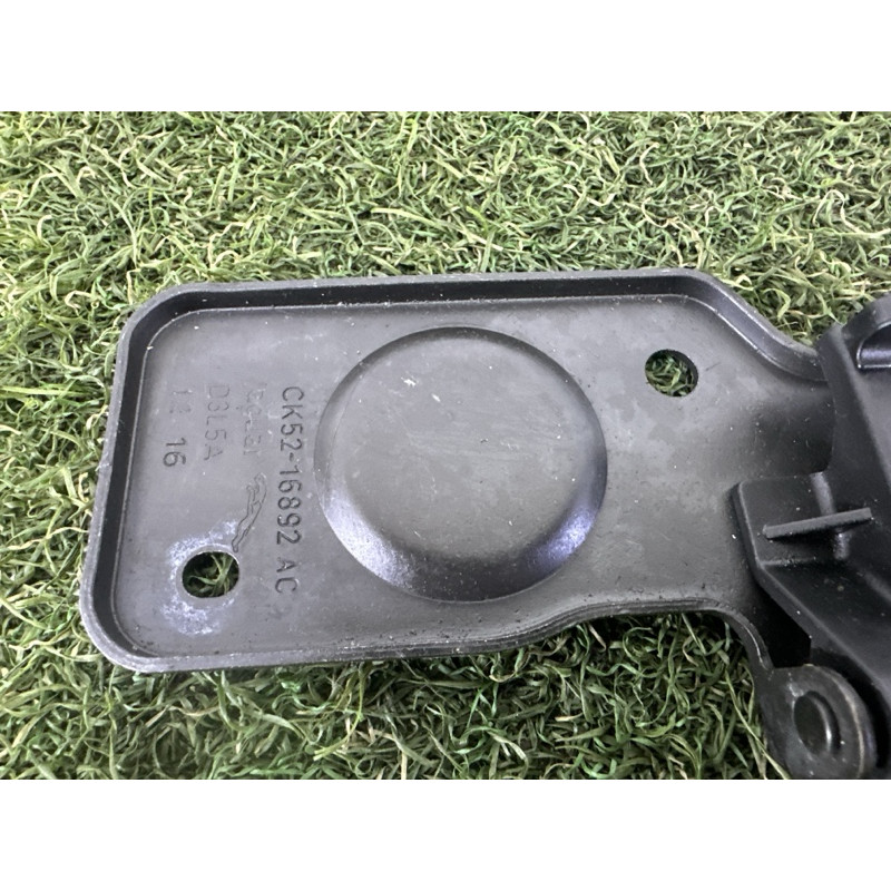 Ответная часть замка капота (кузов и элементы) LAND ROVER Range Rover L405 2016 5.0 LR039011