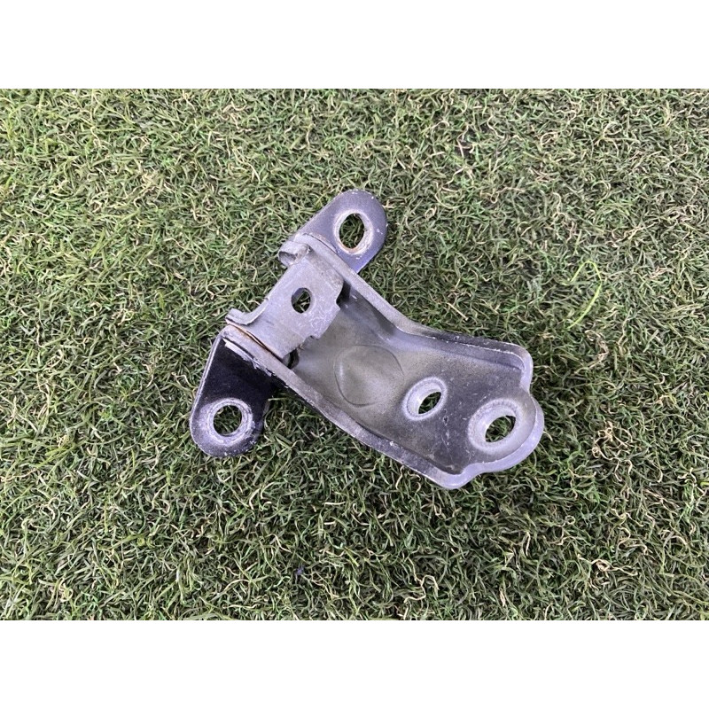 Петля двери (кузов и элементы) Hyundai Sonata LF 2015 2.4 793102E000