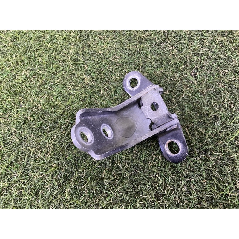 Петля двери (кузов и элементы) Hyundai Sonata LF 2015 2.4 793102E000