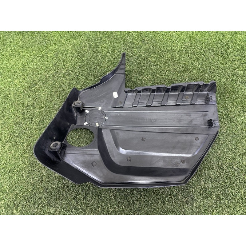 Декоративна кришка двигуна (двигун та елементи) BMW X5 F15 2015 3.0 11127607447