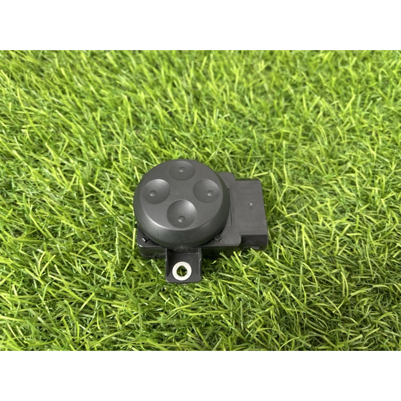 Кнопка регулировки сиденья (электрика / кнопки) AUDI A4 B8 2013 2.0 TFSI CPMA 8E0959777B4PK