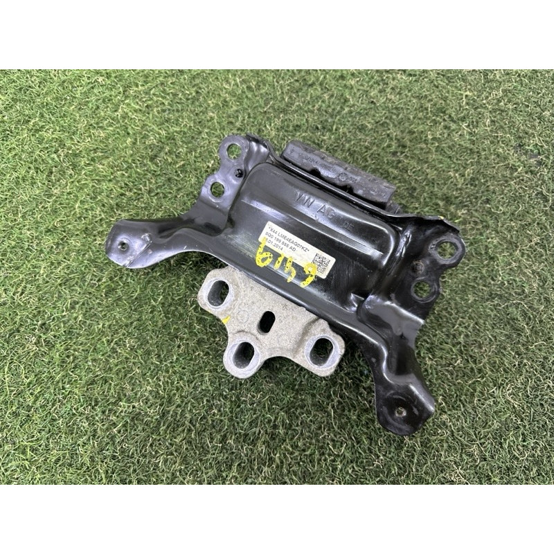 Подушка КПП (трансмиссия) AUDI A3 8V 2015 1.8 5Q0199555BJ