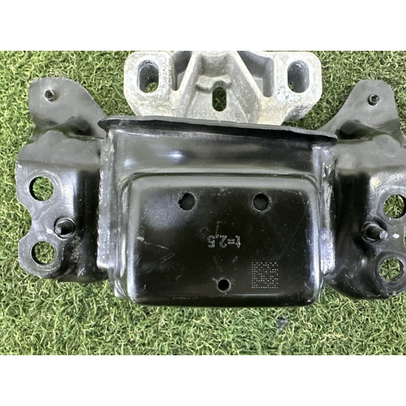 Подушка КПП (трансмиссия) AUDI A3 8V 2015 1.8 5Q0199555BJ