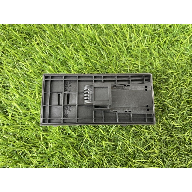 Блок кнопок стеклоподъемников (электрика / кнопки) AUDI A4 B8 2014 2.0 TFSI CAED 8K0959851FV10