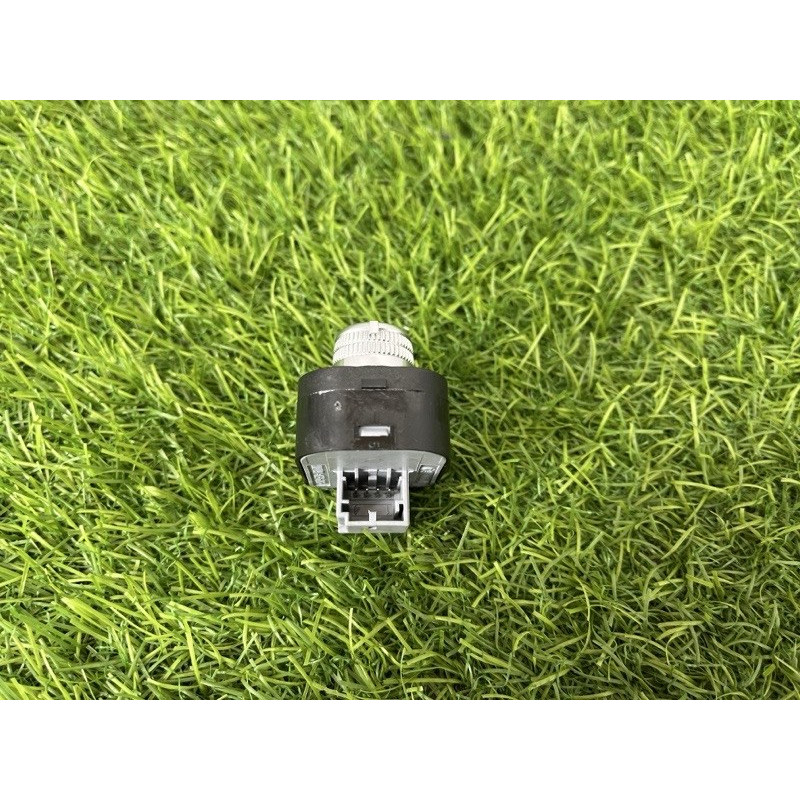 Кнопка регулировки зеркала (электрика / кнопки) AUDI A4 B8 2014 2.0 TFSI CAED 8K0959565EWEP
