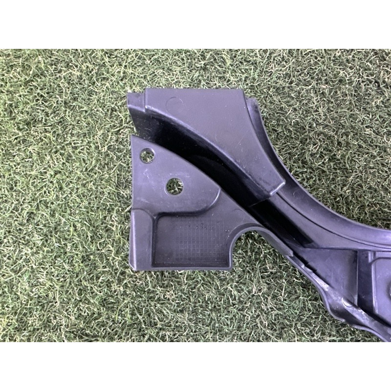 Уплотнитель капота (кузов и элементы) BMW X1 F48 2016 2.0 51765A04E72