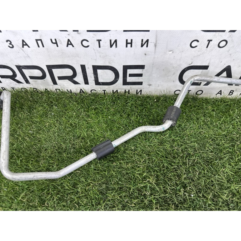 Трубка кондиціонера (обігрів та кондиціювання) AUDI A4 B8 2013 2.0 TFSI CPMA 8T0260710F