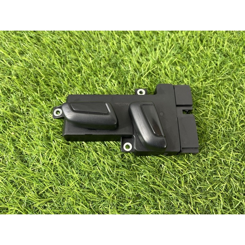 Блок управления сиденьем (закрытая категория) Volkswagen Touareg NF 2011 3.6 7P6959748