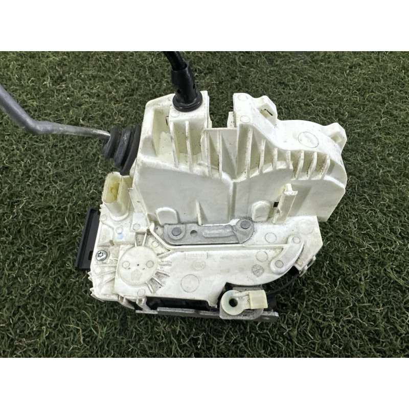 Замок двери (кузов и элементы) Jeep Grand Cherokee WK2 2018 3.6 4589924AH