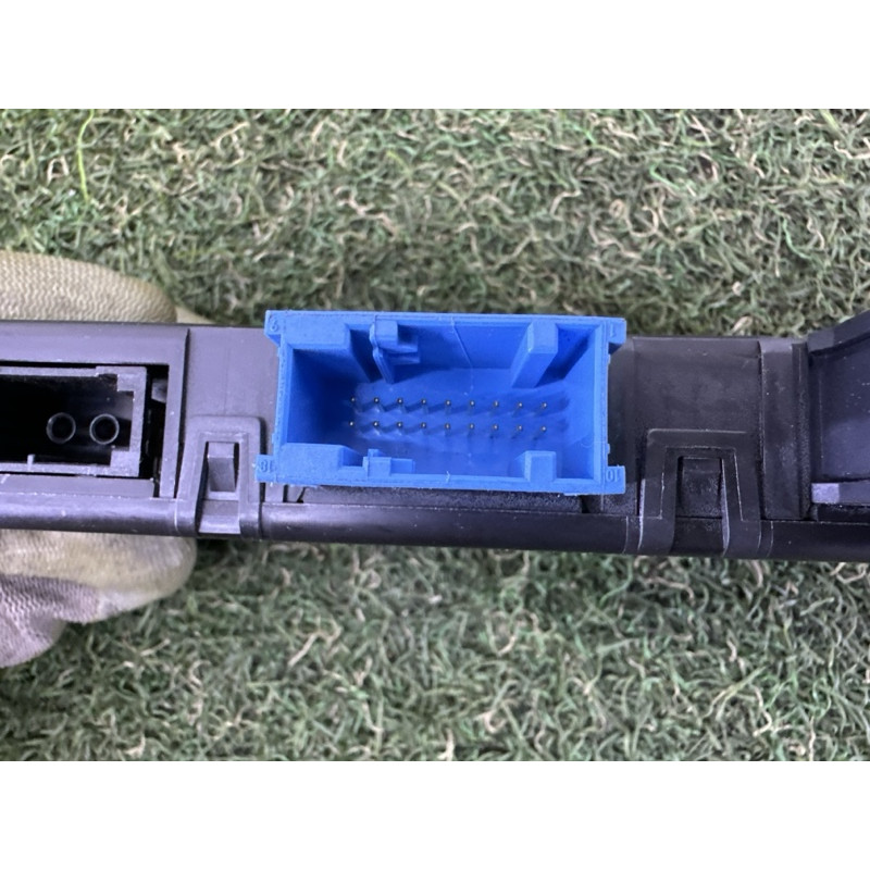 Блок управления ZGW (электрика / блоки управления) BMW X3 F25 2013 2.0 61355B5DFC7