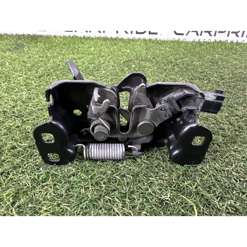 Замок капота (кузов і елементи) Jeep Grand Cherokee WK2 2014 5.7 HEMi 4589688AD