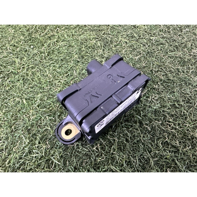 Датчик поперечного ускорения (ESP) (электрика / датчики) Volkswagen Touareg NF 2013 3.6 7P0907652