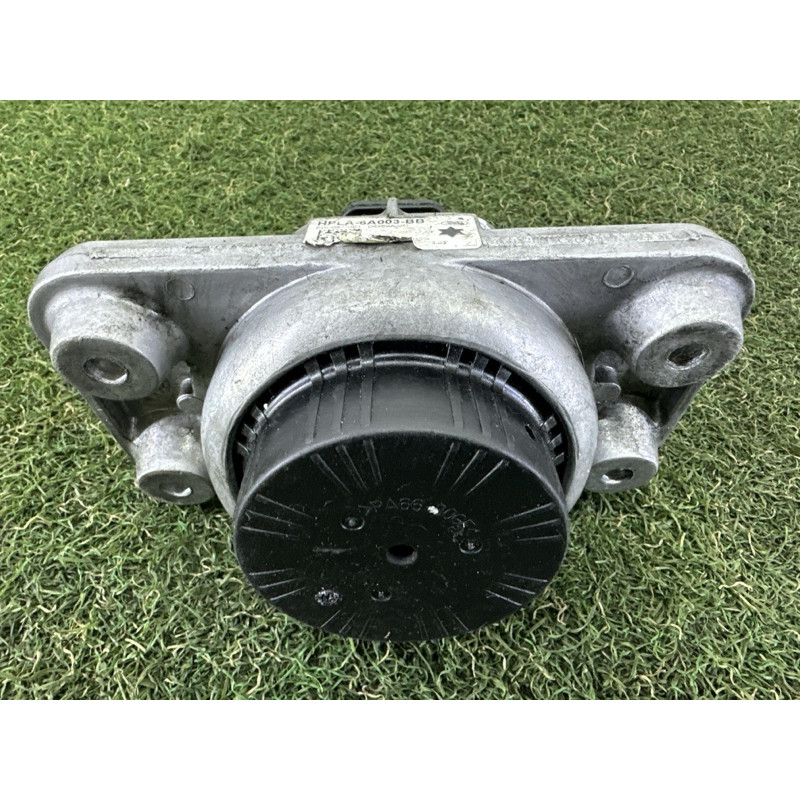 Подушка двигуна (двигатель и элементы) LAND ROVER RANGE ROVER Sport L494 2014 5.0 LR105970