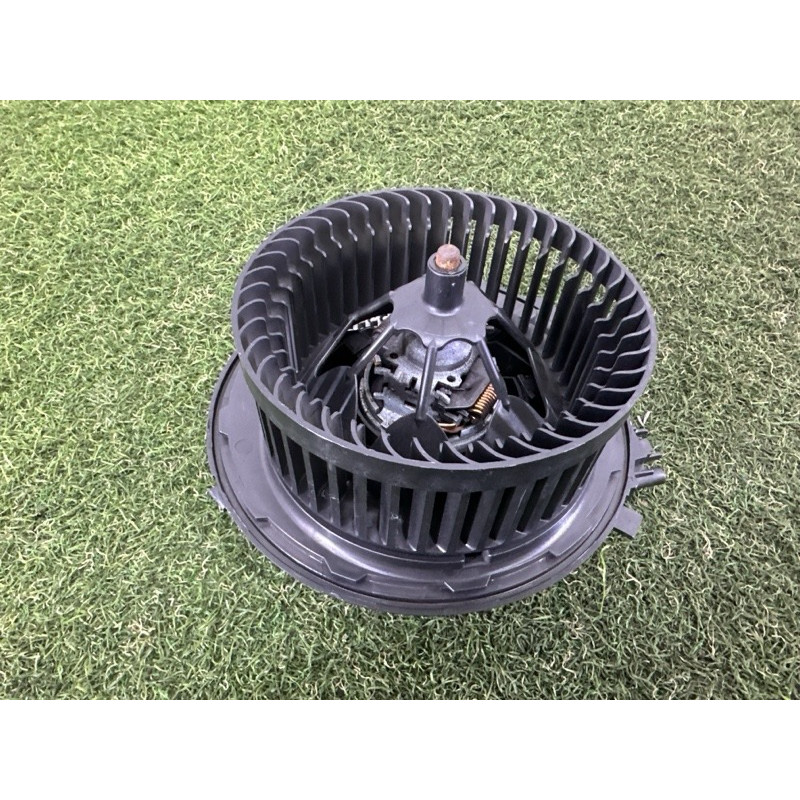 Мотор печки (отопление и кондиционирование) AUDI A3 8V 2015 1.8 5Q1819021B