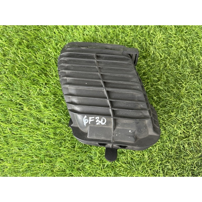 Повітрозабірник (подача палива) BMW 3-series F30 2015 2.0 13717613156